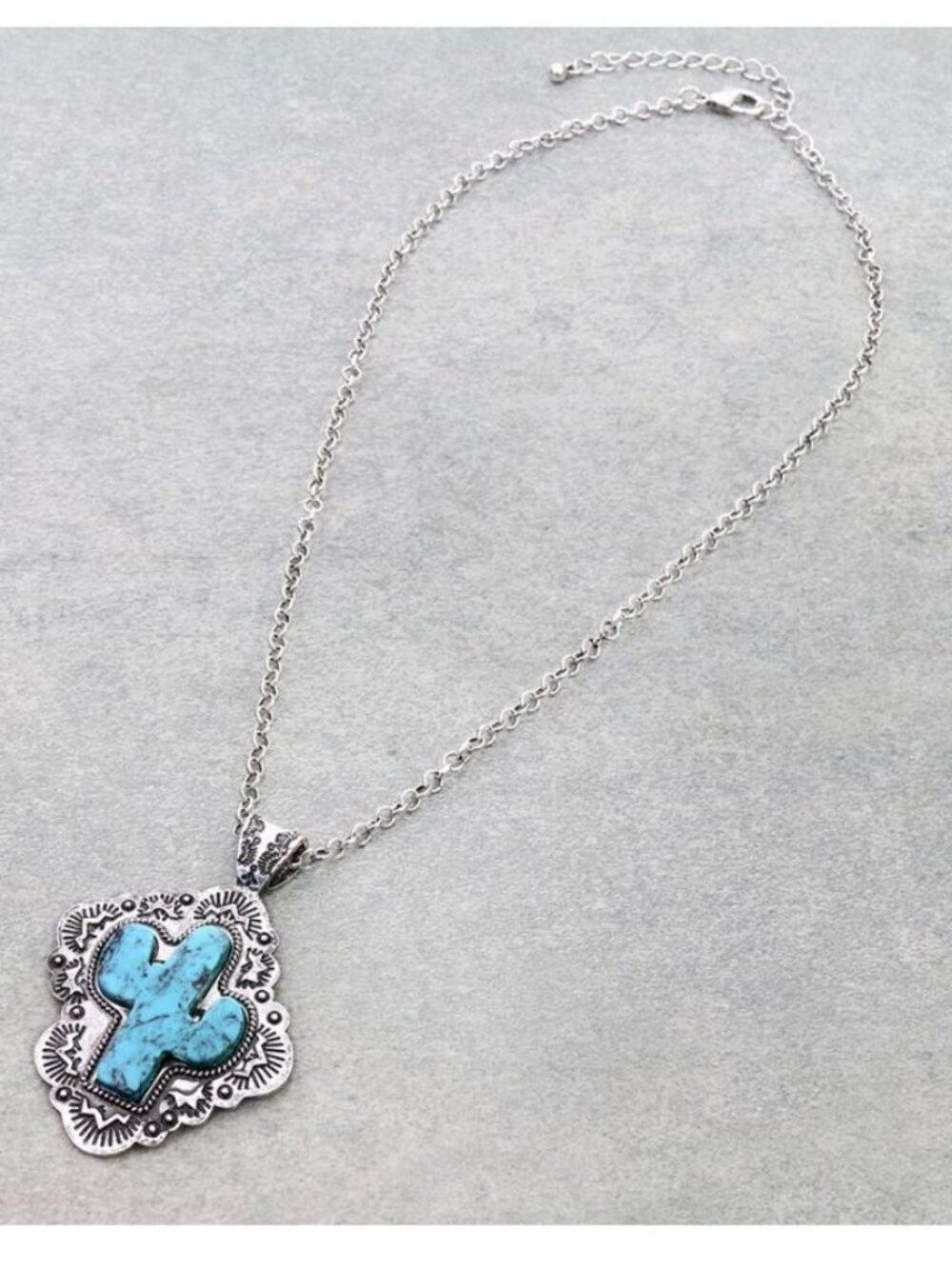 Western Cactus Turquoise Stone Pendant Necklace
